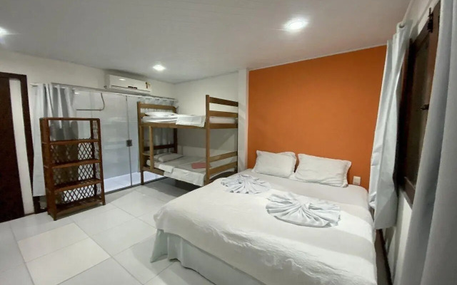 Piratas Do Morro Pousada - Hostel