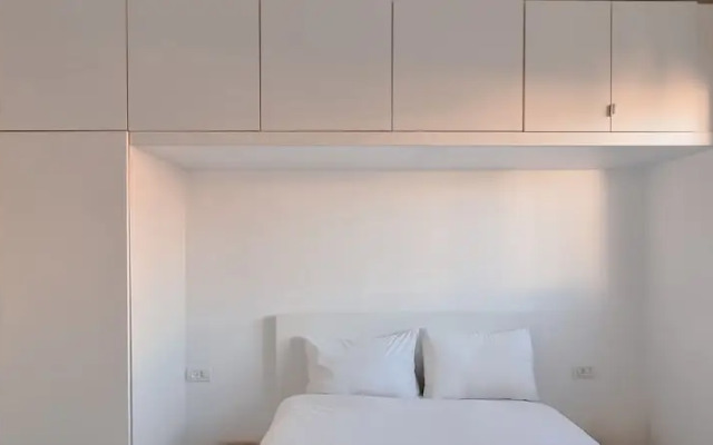 Royal Eden Apartment