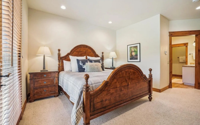 Cucumber Patch 60 4 Bedroom Home by RedAwning