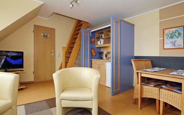 Homely Apartment in Kühlungsborn near Sea Beach