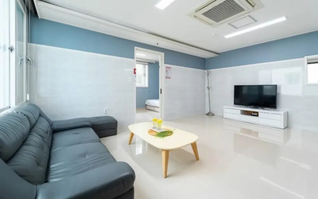 Geojedo Aquarius Dumo Spa Pension