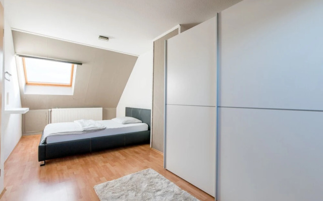 Private Apartment Im Goldfeld