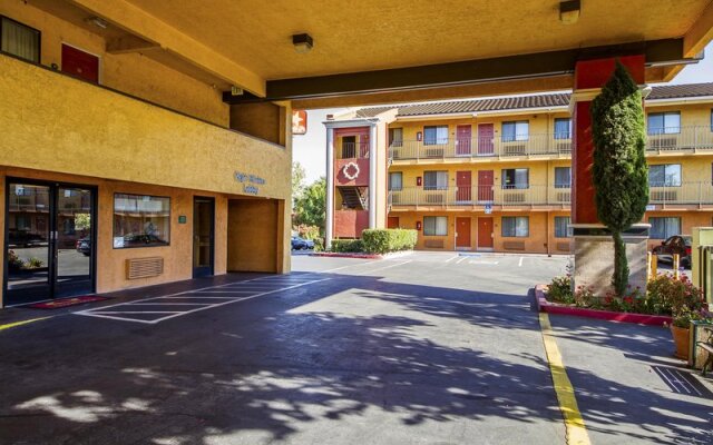 Motel 6 Stockton CA