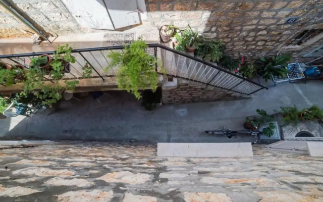 Stone House Seaside Retreat on Brač Island