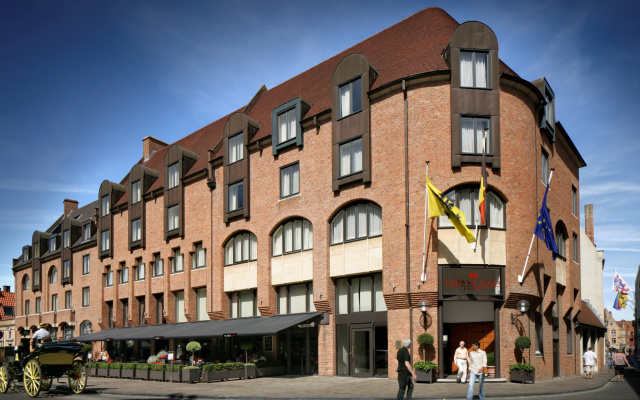 hotelImage