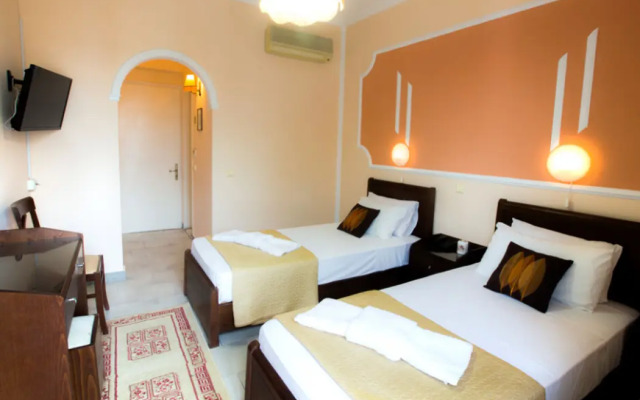 Hotel Sirena Beach