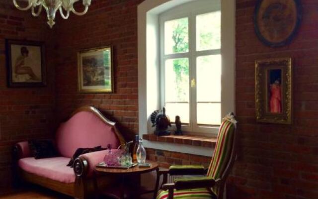 Straszny Dwor - Haunted Manor