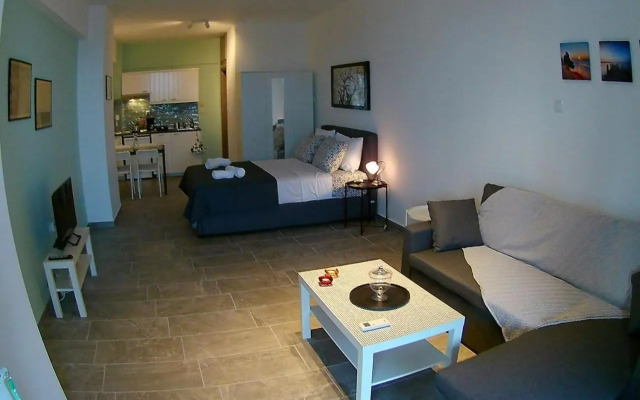 waterfront studio kavala