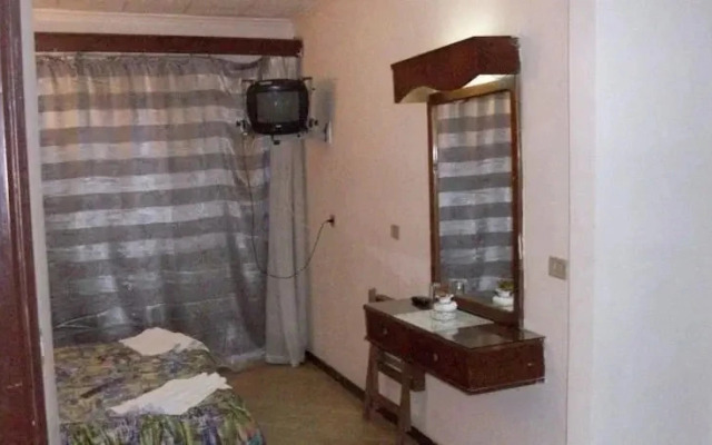 Noble Hotel