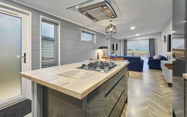 Host Stay Sycamore Spa Lodge