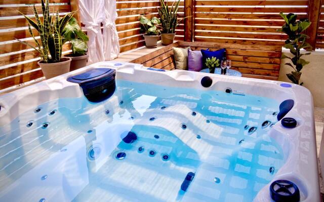 Mamilla View - Suites & Apt Hotel