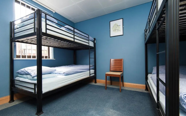 Russell Scott Backpackers Hostel