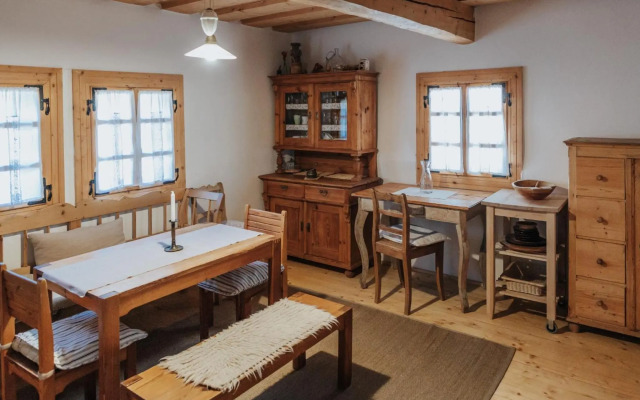 Drevenica Traditional Cottage Old Centre