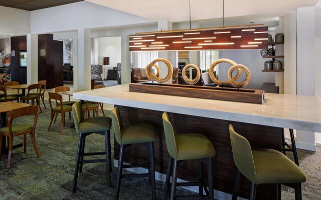 Courtyard by Marriott Houston Westchase