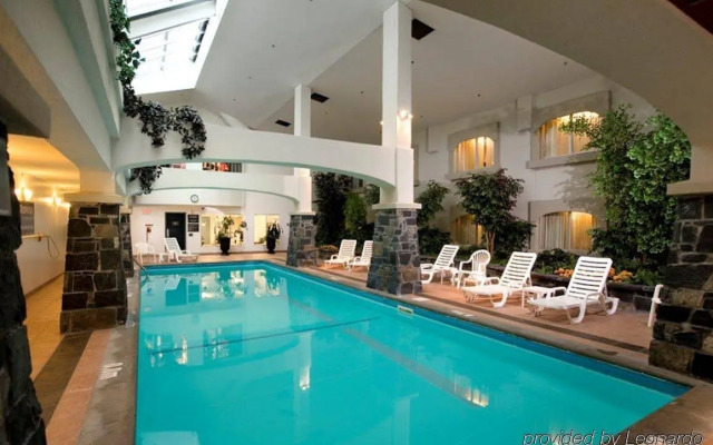 Rundlestone Lodge