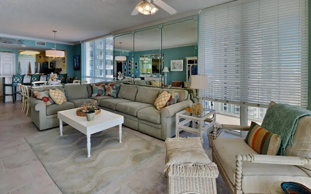 The Pearl of Navarre by Southern Vacation Rentals