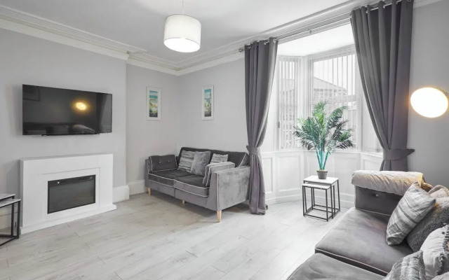 No.1 Dilston Terrace