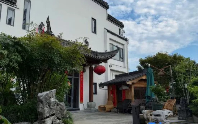 Mount Huangshan Xijing Inn – Outside – Huangshan