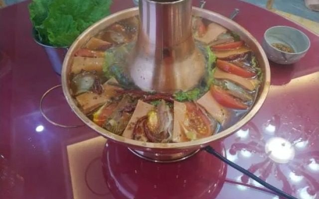 Baoxing Guiyuan Mountain Residence Hotel