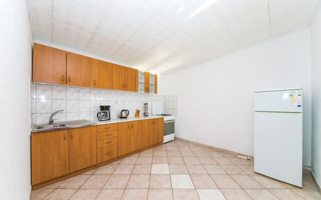 Amazing Home in Rogoznica With Wifi and 2 Bedrooms