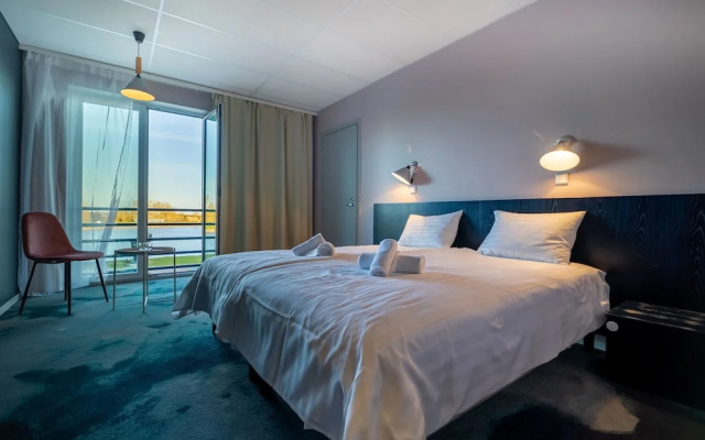 Meri Seaside Hotel & SPA