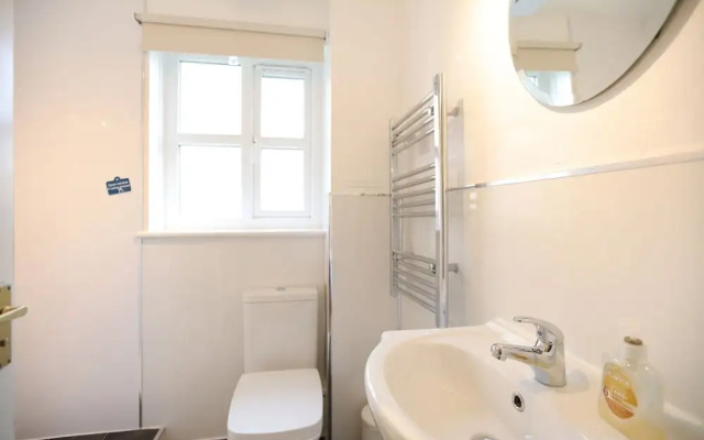 Edinburgh Palace Apartment