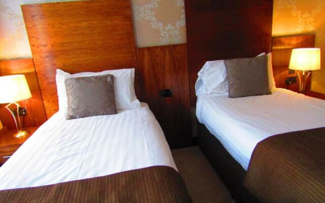 Duke Of Edinburgh Hotel