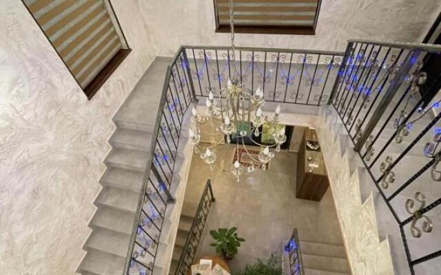 Elite House Hotel