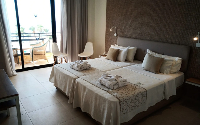 Venus Beach Hotel
