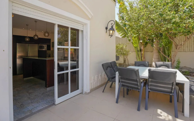 YalaRent Olive Tree Villa with Private Pool