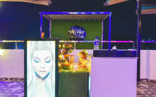 Sky Blu Hotel and Rooftop Restaurant