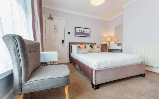 Florence House Hotel & Restaurant