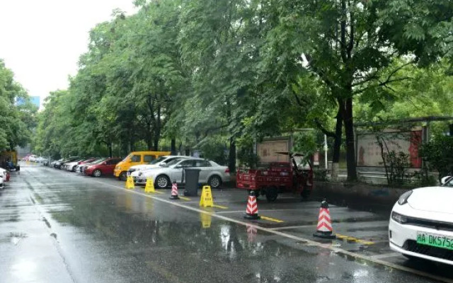 Meitu Light House Hotel