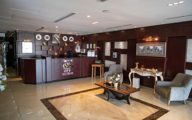 Viola Flower Hotel