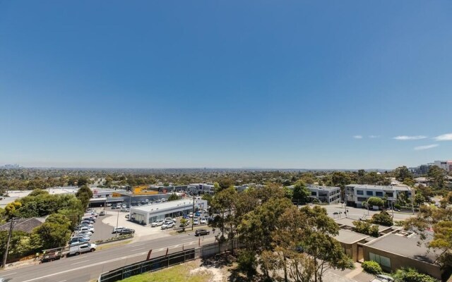 Super Spacious City View Apartments