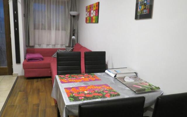 Titi Classic & Trendy Apartman