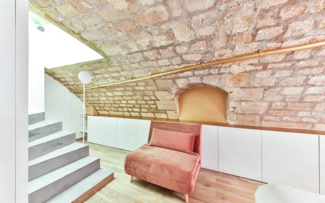 New&Renovated in heart of PARIS- 6pers