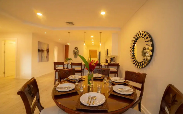Del Mar 4M - 3 bdr 2 Bath Condo
