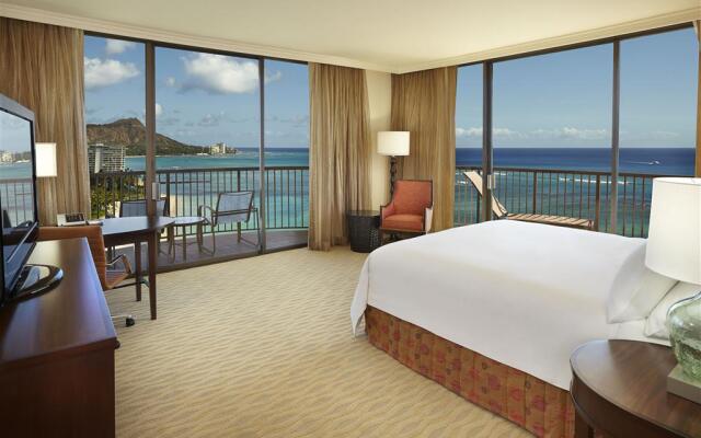 Hilton Hawaiian Village Waikiki Beach Resort