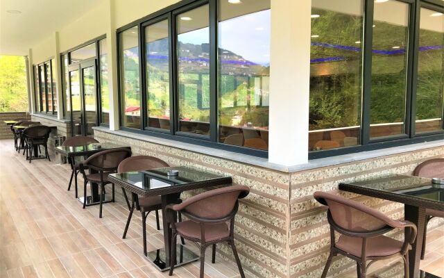 Golden Inn Hotel Uzungol