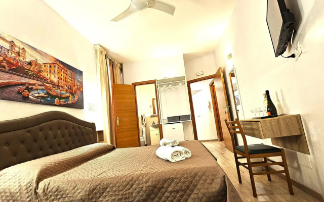 Luxury A Casa Simpatia - Hotels with Parking on Request !