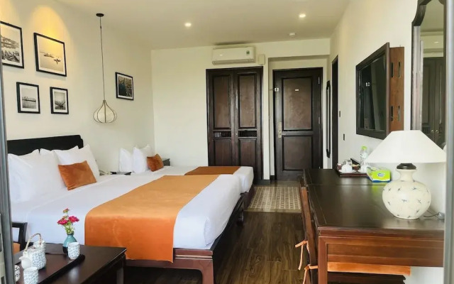 Roxana River Villa