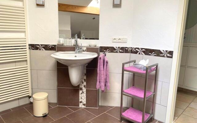 Junkerath Romantic Garden Stay