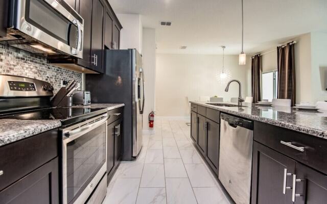 1592mvd 4 Bedroom Townhouse