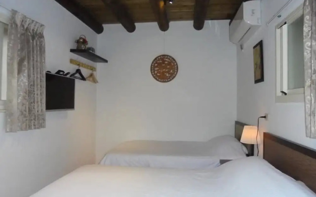 Antique Courtyard B&B
