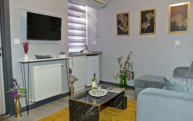 Emirhan Guest House & Suites