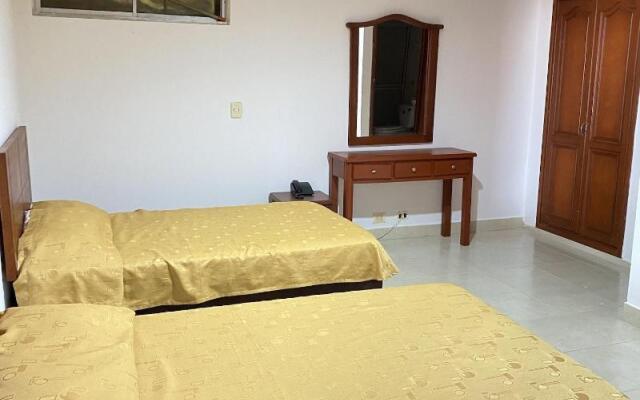 Hotel Cinera