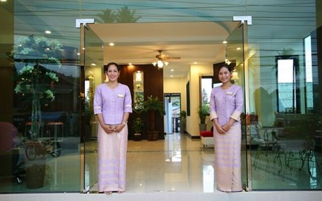 Baan Havaree Resort