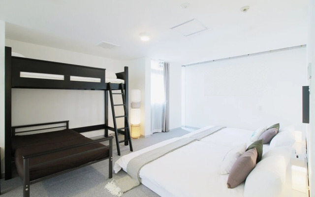 Yoshi Building 302
