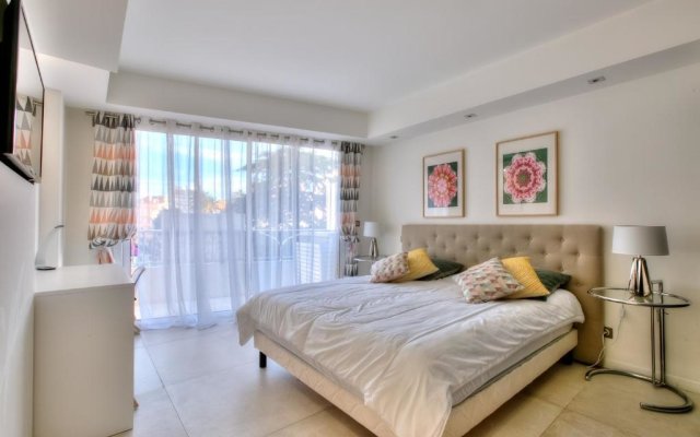 Magnifique appartement 1mn des plages